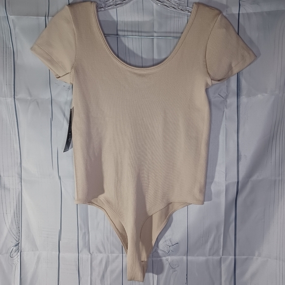 Just Polly Polly and Esther short sleeve ribbed bodysuit NWT - Picture 6 of 8
